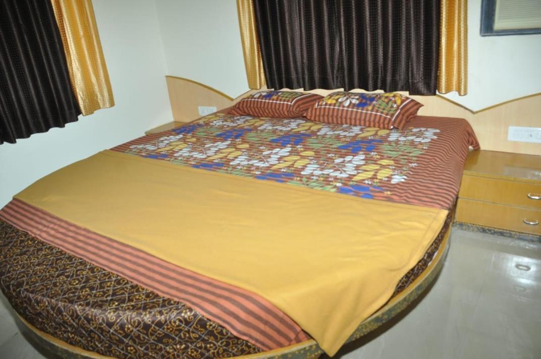 Om Rs Fog Villa Igatpuri Buitenkant foto